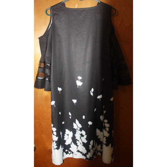 Silky Black Floral Dress Cold Shoulder 3/4 Peek-A-Boo Sleeves Coctail Party NWOT - Picture 5 of 7